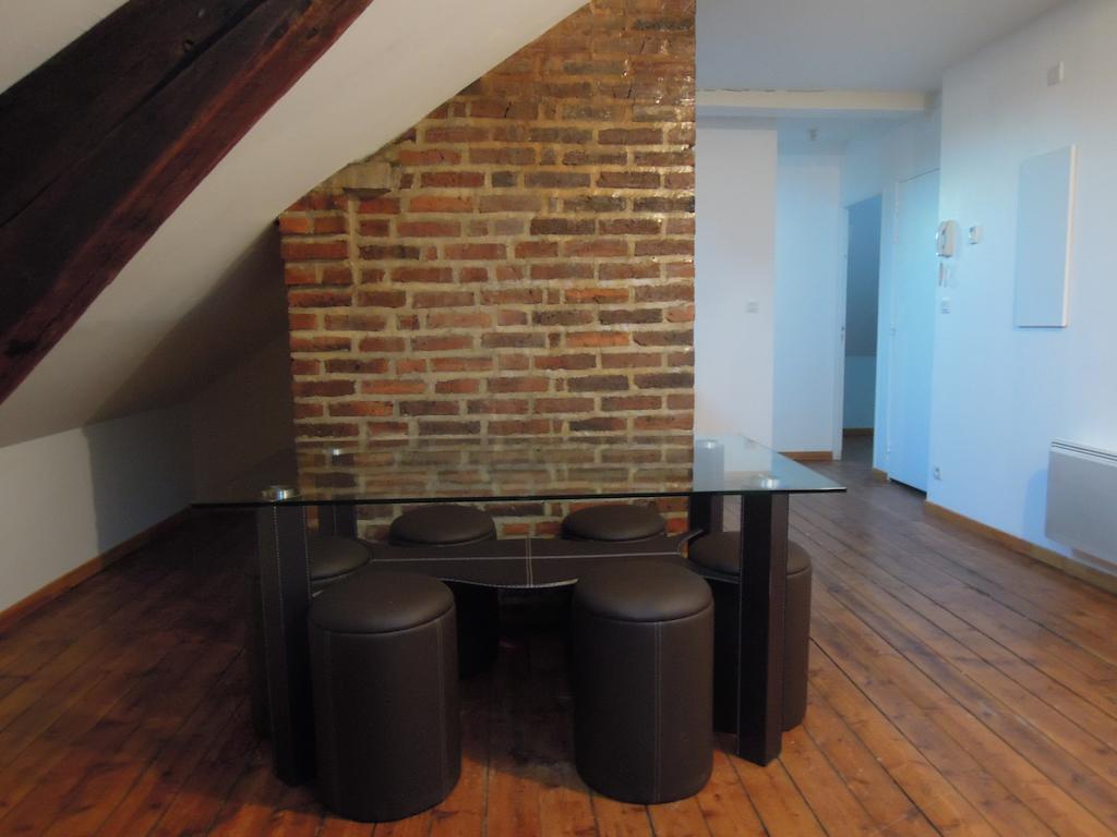Appart'Hotel De La Tour Troyes Phòng bức ảnh